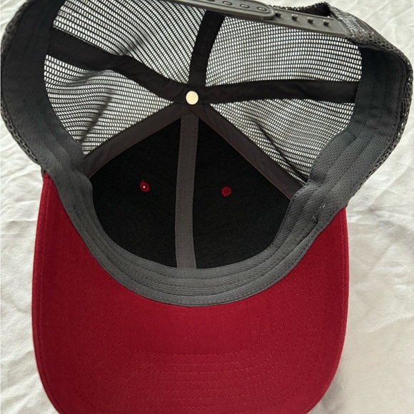 COLUMBIA (trademark) cap. With Columbia patch on front - Picture 9 of 11